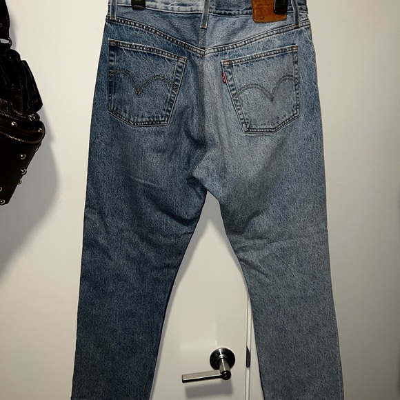 Levi’s Two Tone Straight Jeans - Picture 5 of 8